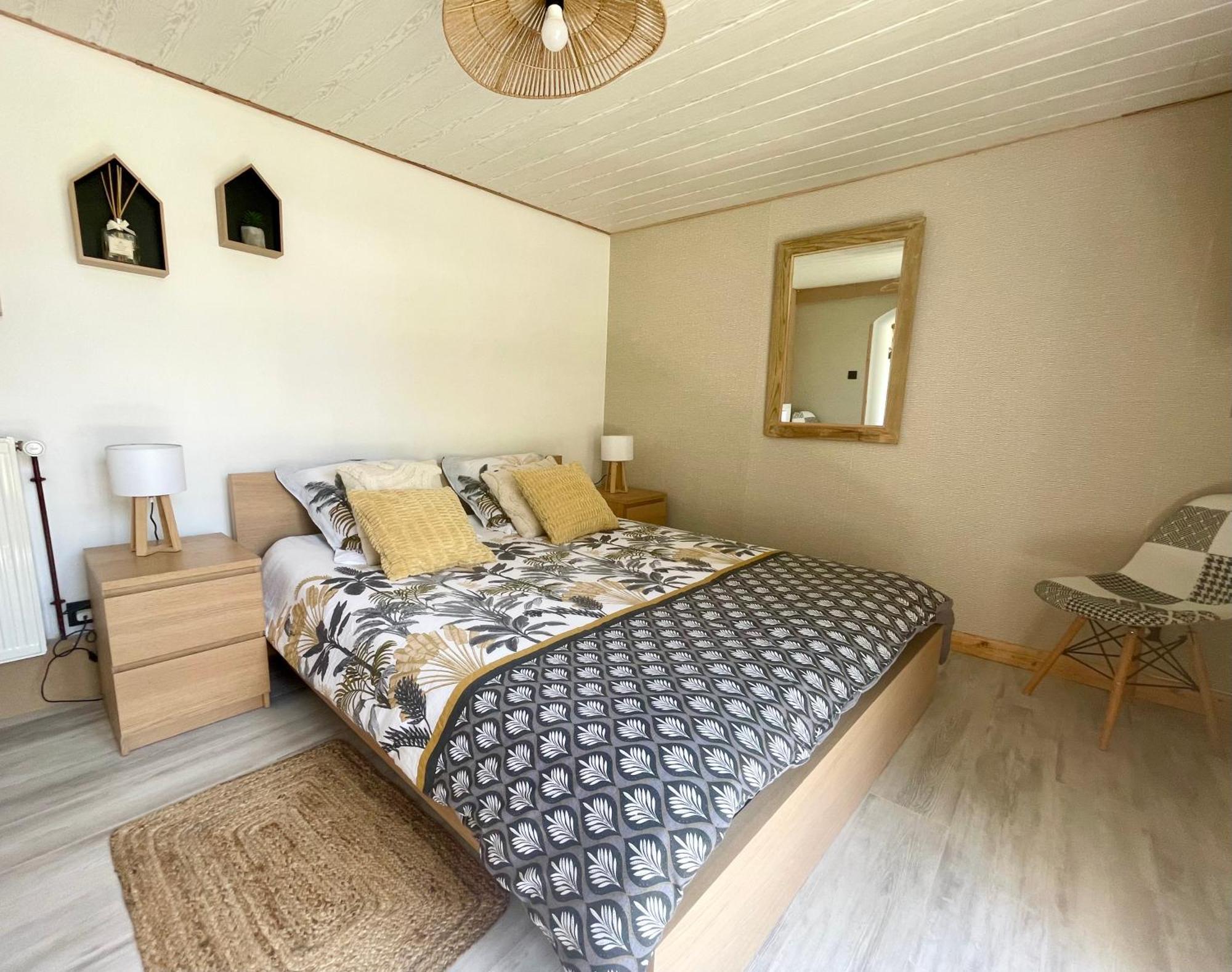 Le Petit Roquet Hotel Saint-Lazare Luaran gambar