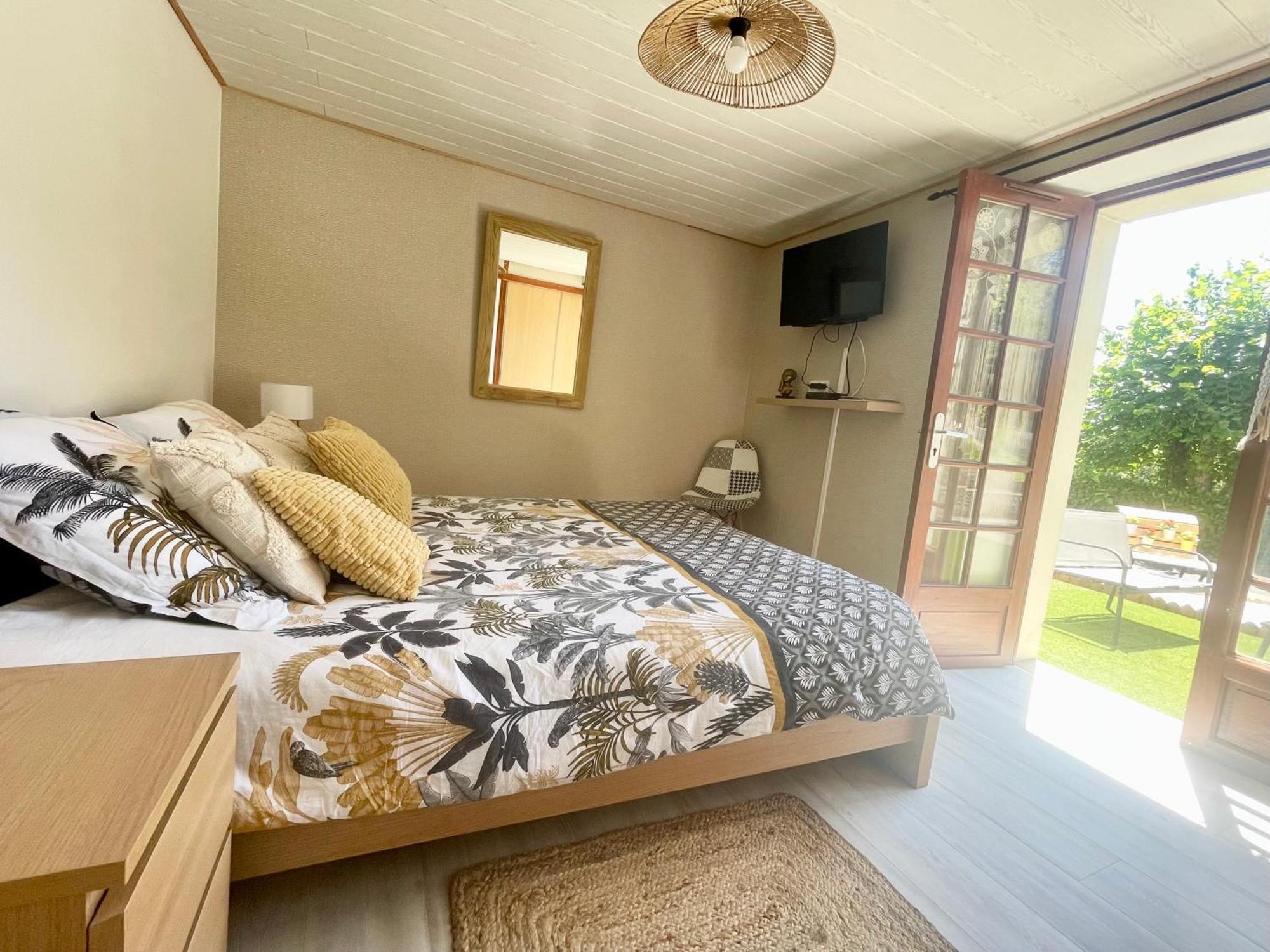 Le Petit Roquet Hotel Saint-Lazare Luaran gambar